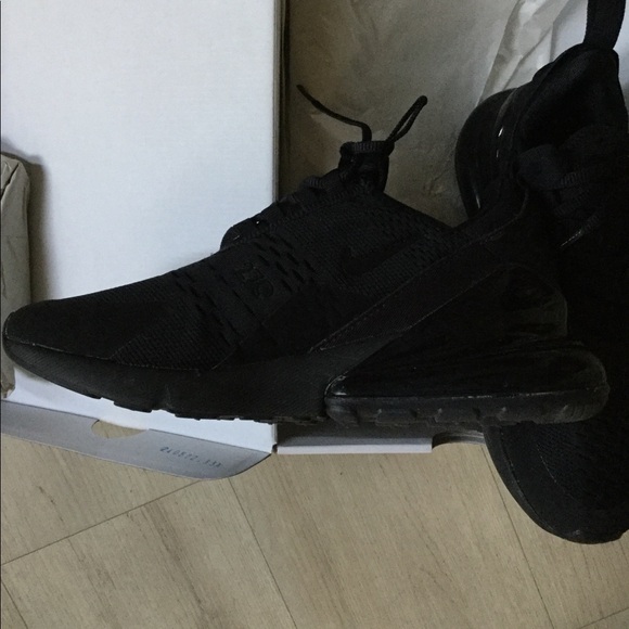 Nike 270 women’s sz 10 worn once - Picture 4 of 8